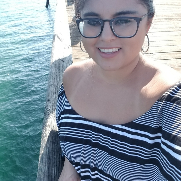 Off the shoulder romper - Picture 2 of 4